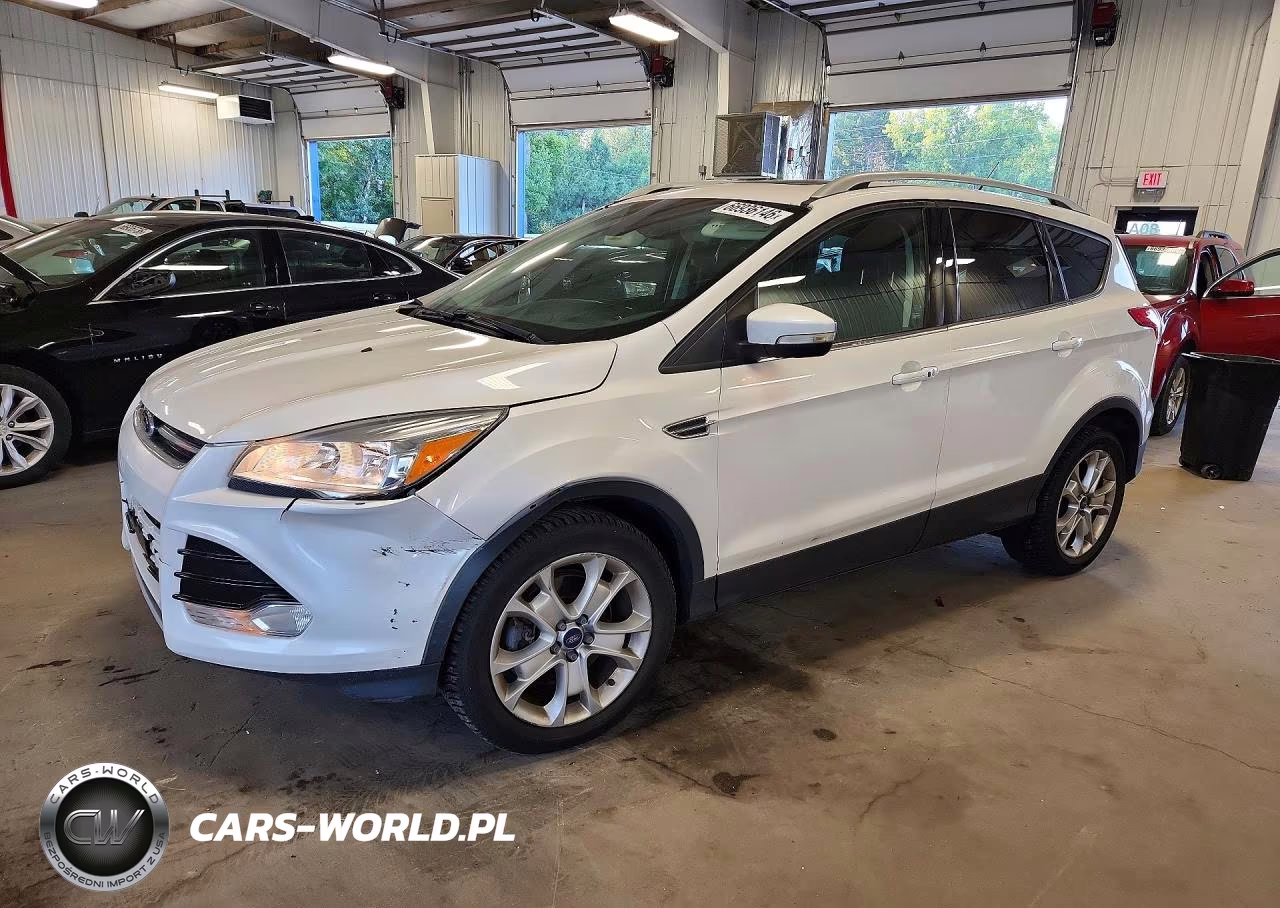 2016 Ford Escape Titanium – zdjęcie 1 z 13