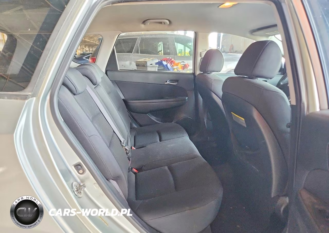2009 Hyundai Elantra Touring VIN:KMHDC86E89U032190 - 10