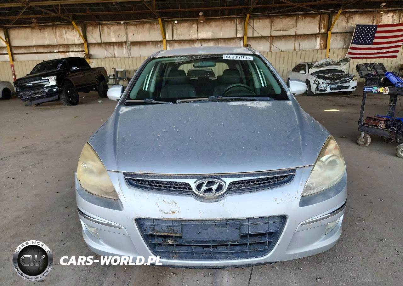 2009 Hyundai Elantra Touring VIN:KMHDC86E89U032190 - 5