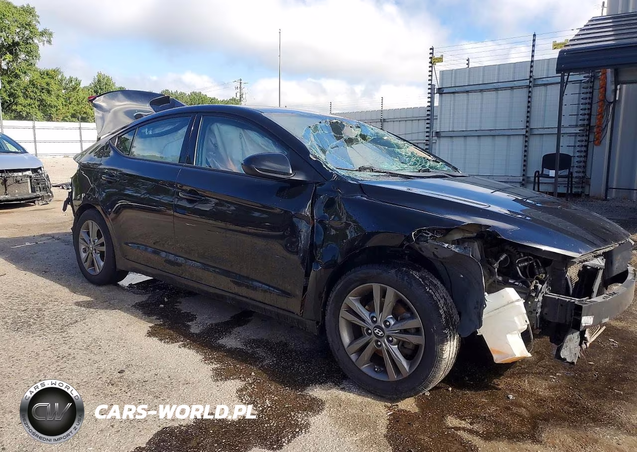 2018 Hyundai Elantra Sel VIN:5NPD84LF8JH381067 - 4