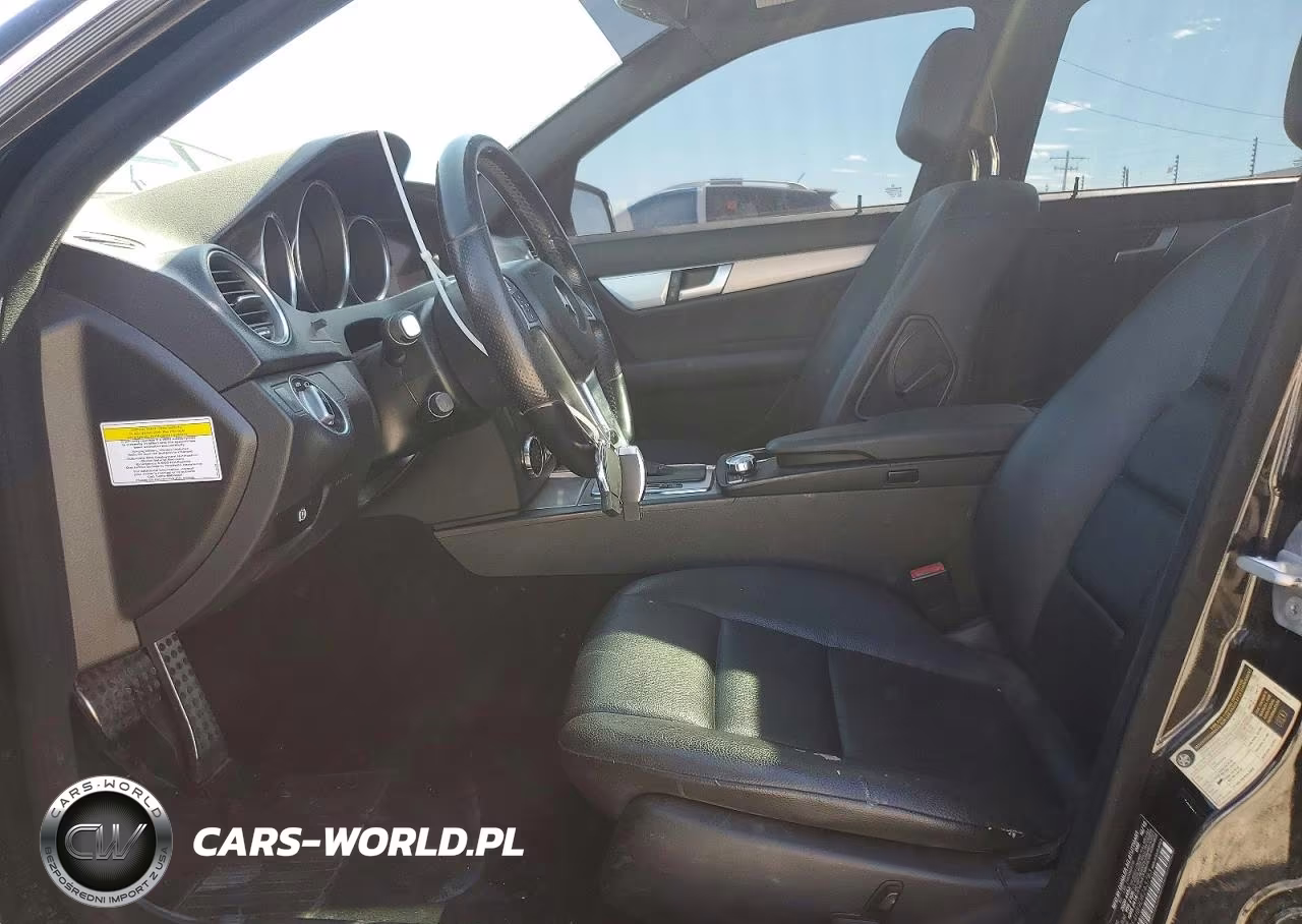 2013 Mercedes-Benz C 250 VIN:WDDGF4HB9DR263783 - 7