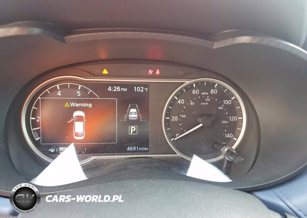 2025 Nissan Versa Sv VIN:3N1CN8EV3SL829882 - 9