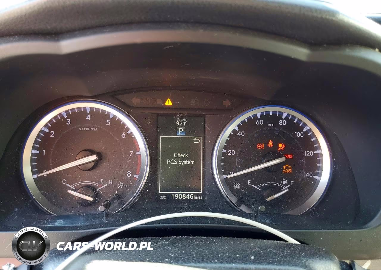 2016 Toyota Highlander Limited VIN:5TDDKRFH5GS297707 - 9