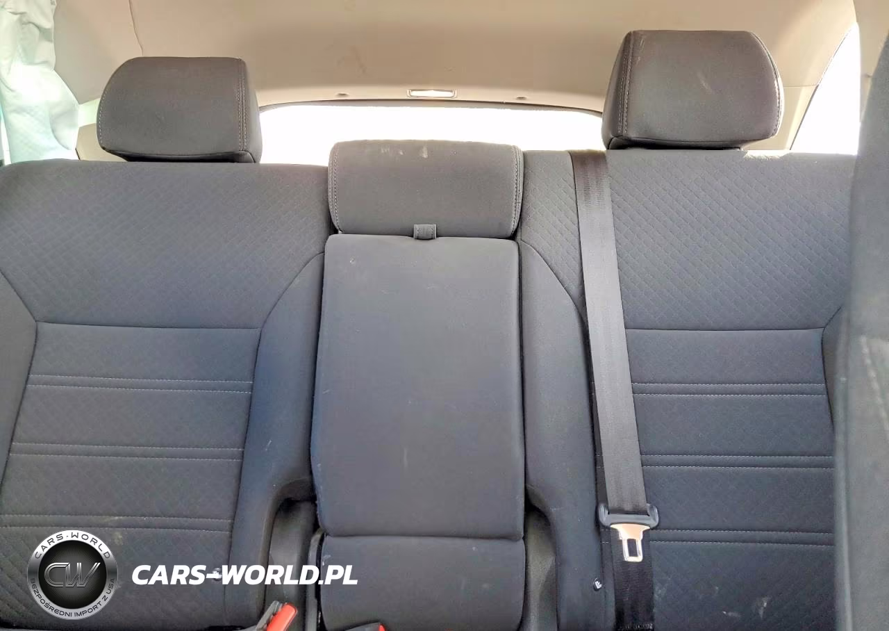 2018 Kia Sorento Lx V6 VIN:5XYPGDA53JG413280 - 10