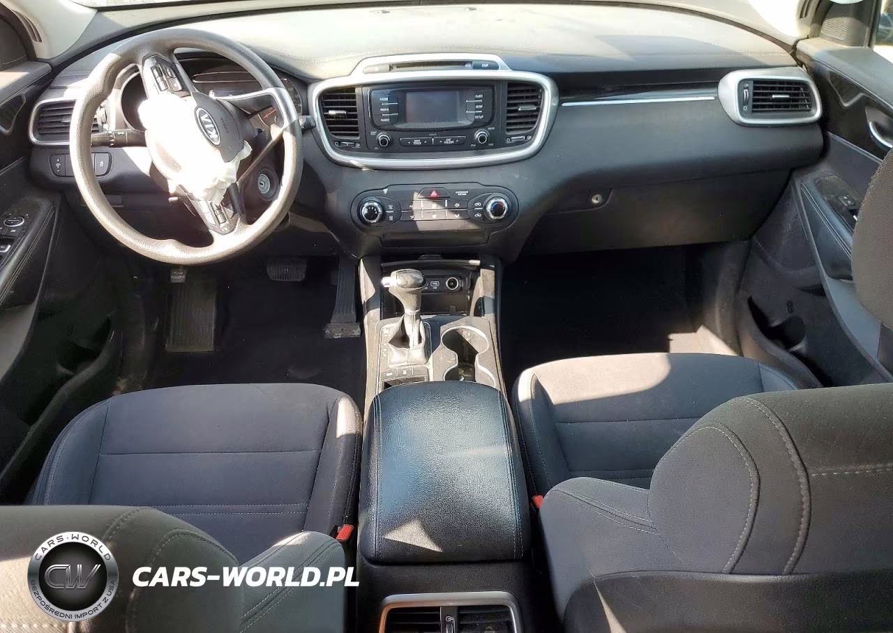 2018 Kia Sorento Lx V6 VIN:5XYPGDA53JG413280 - 8