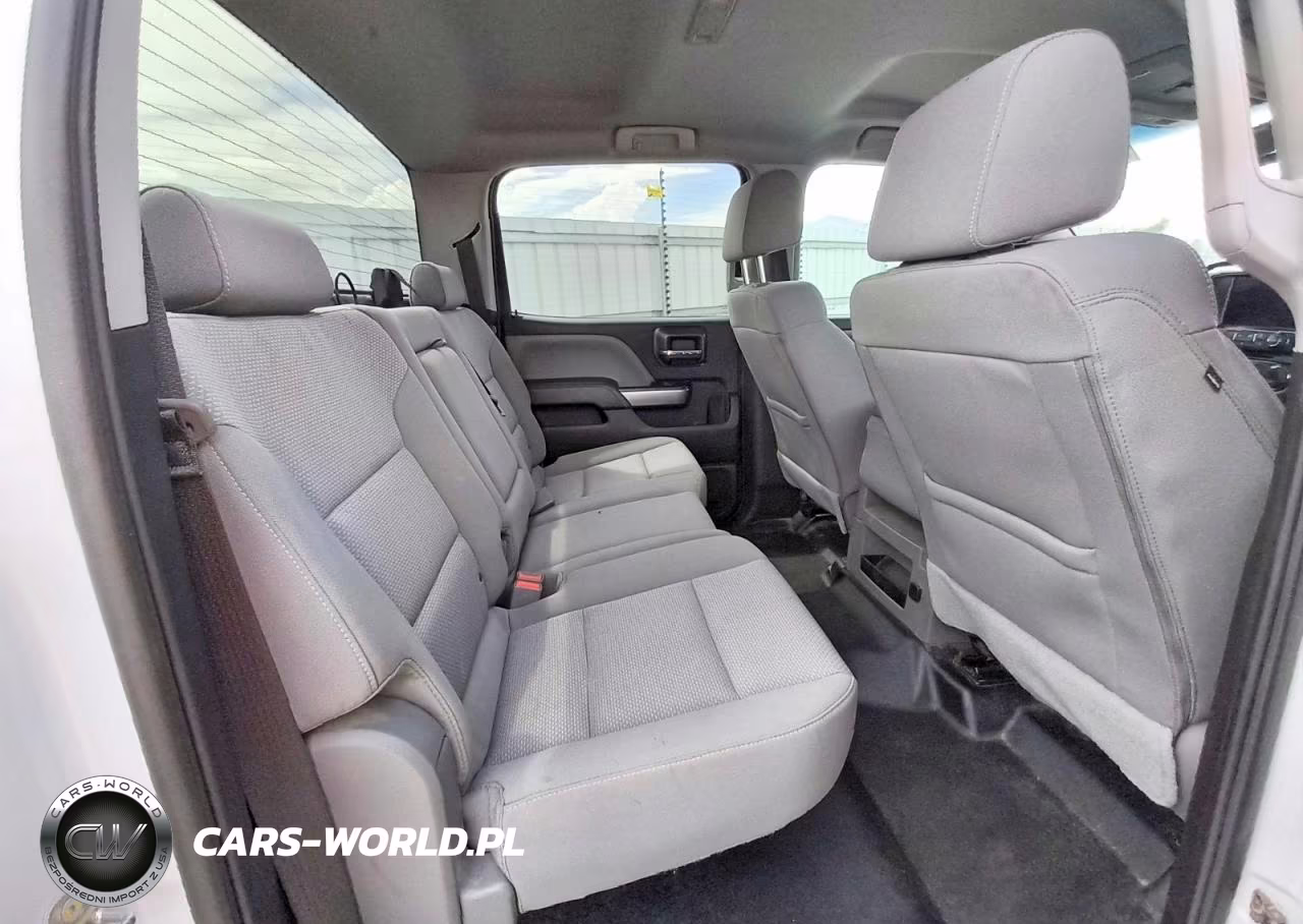 2018 Chevrolet Silverado K1500 Lt VIN:1GCUKREC2JF248638 - 10