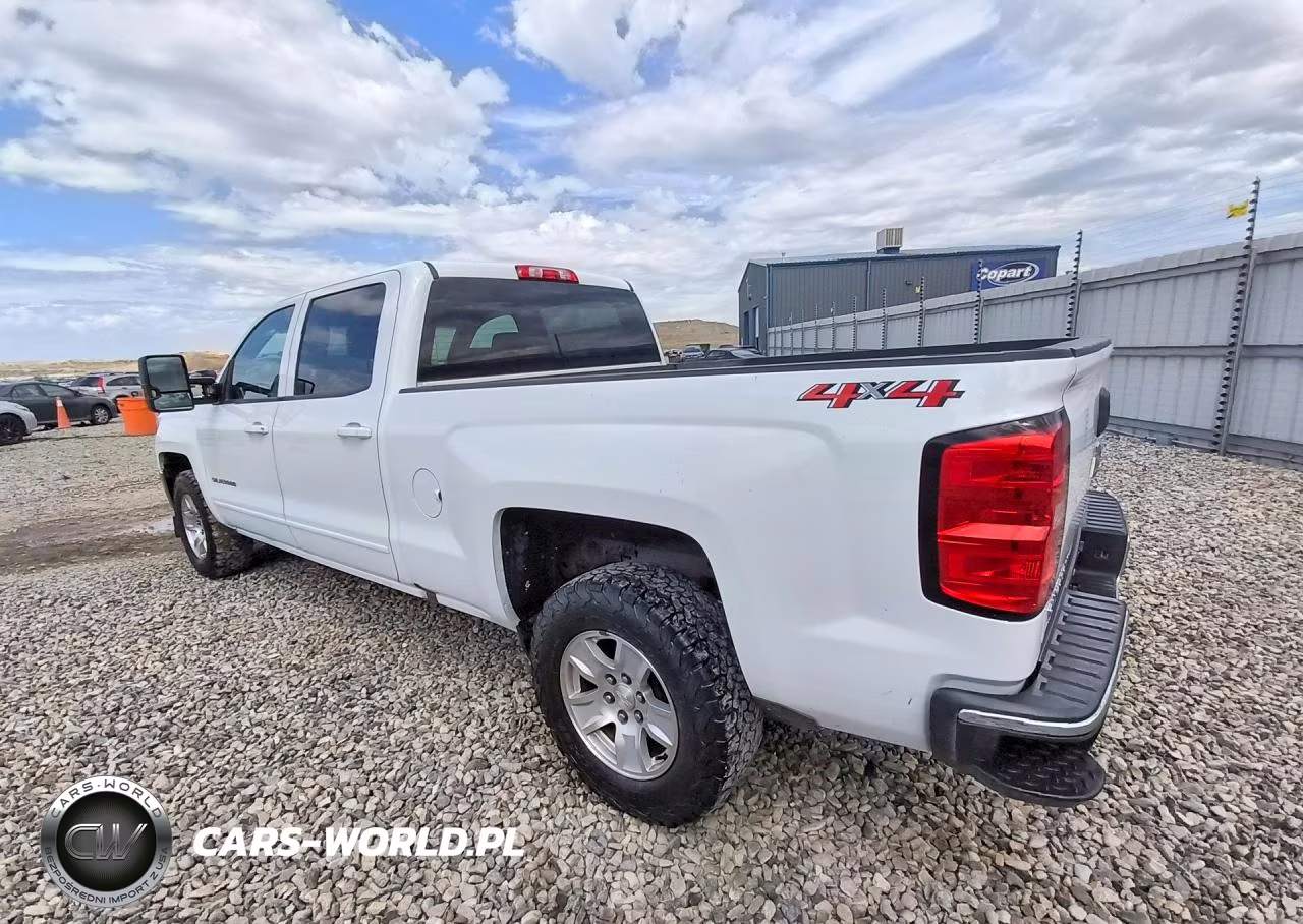 2018 Chevrolet Silverado K1500 Lt VIN:1GCUKREC2JF248638 - 2