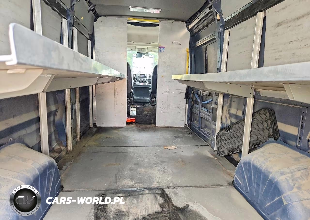 2020 Ram Promaster 3500 Delivery Van VIN:3C6URVJG6LE136619 - 10