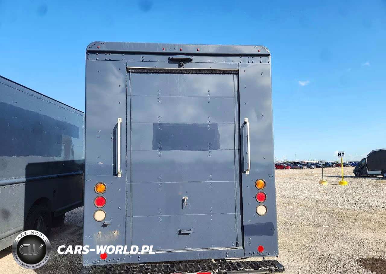 2020 Freightliner Mt45G Chassis Delivery Truck VIN:4UZAC2EA7LCMH7818 - 6