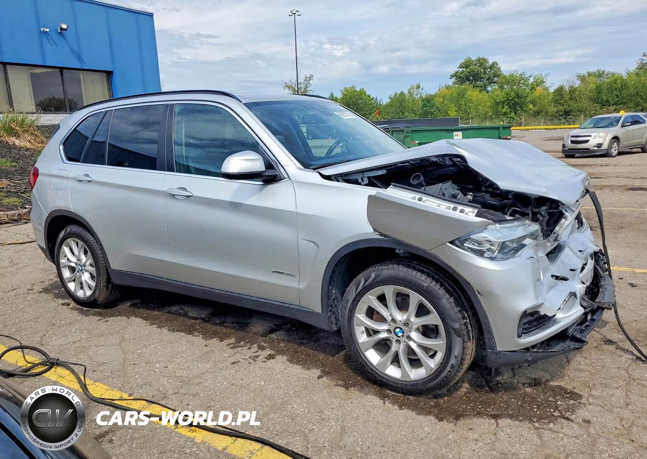 2016 BMW X5 xDrive35I VIN:5UXKR0C50G0P20400 - 4