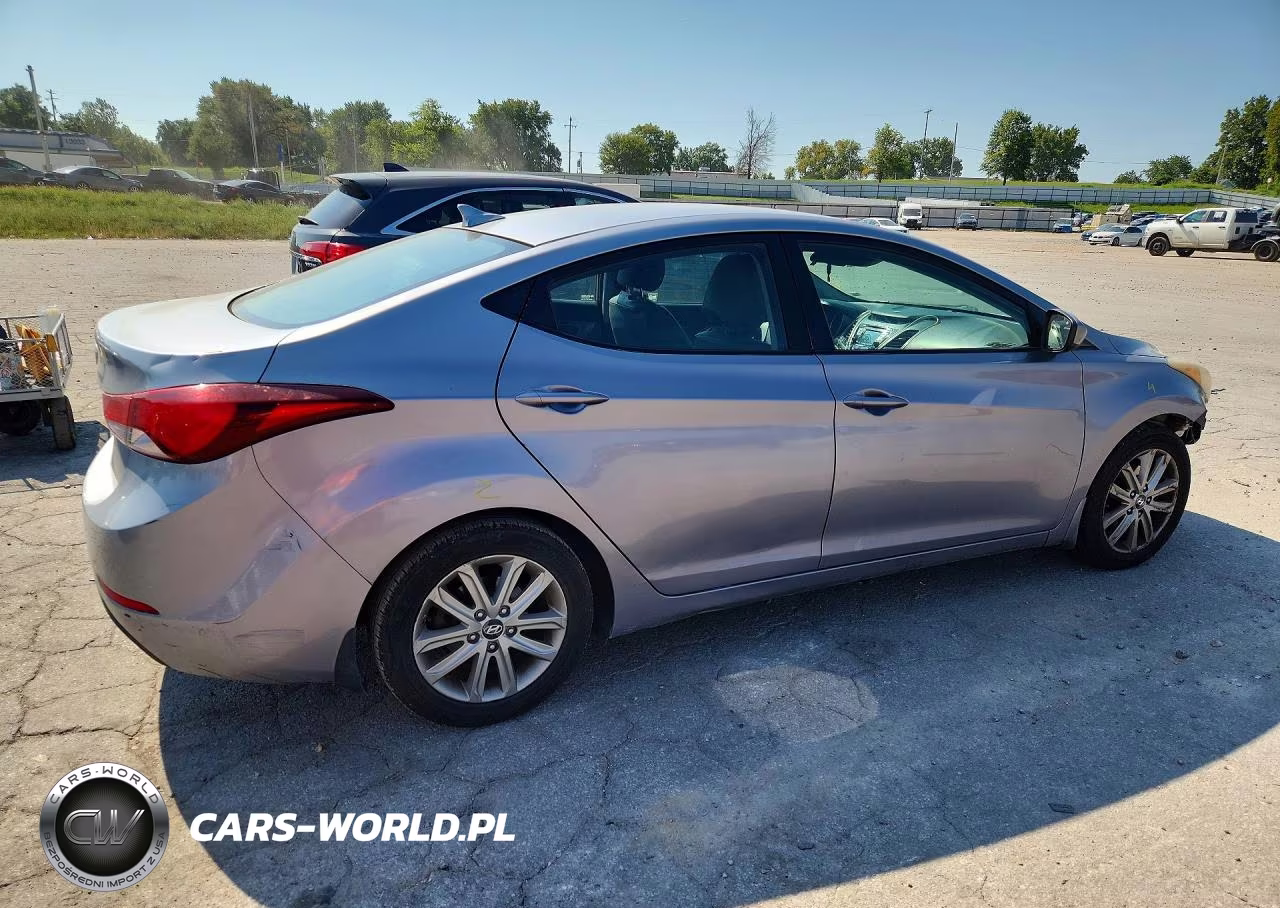 2015 Hyundai Elantra Se VIN:5NPDH4AE2FH610604 - 3