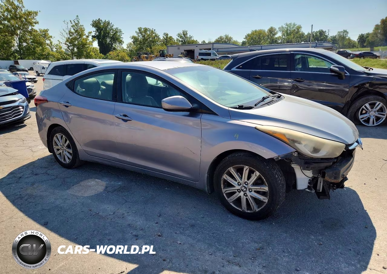 2015 Hyundai Elantra Se VIN:5NPDH4AE2FH610604 - 4