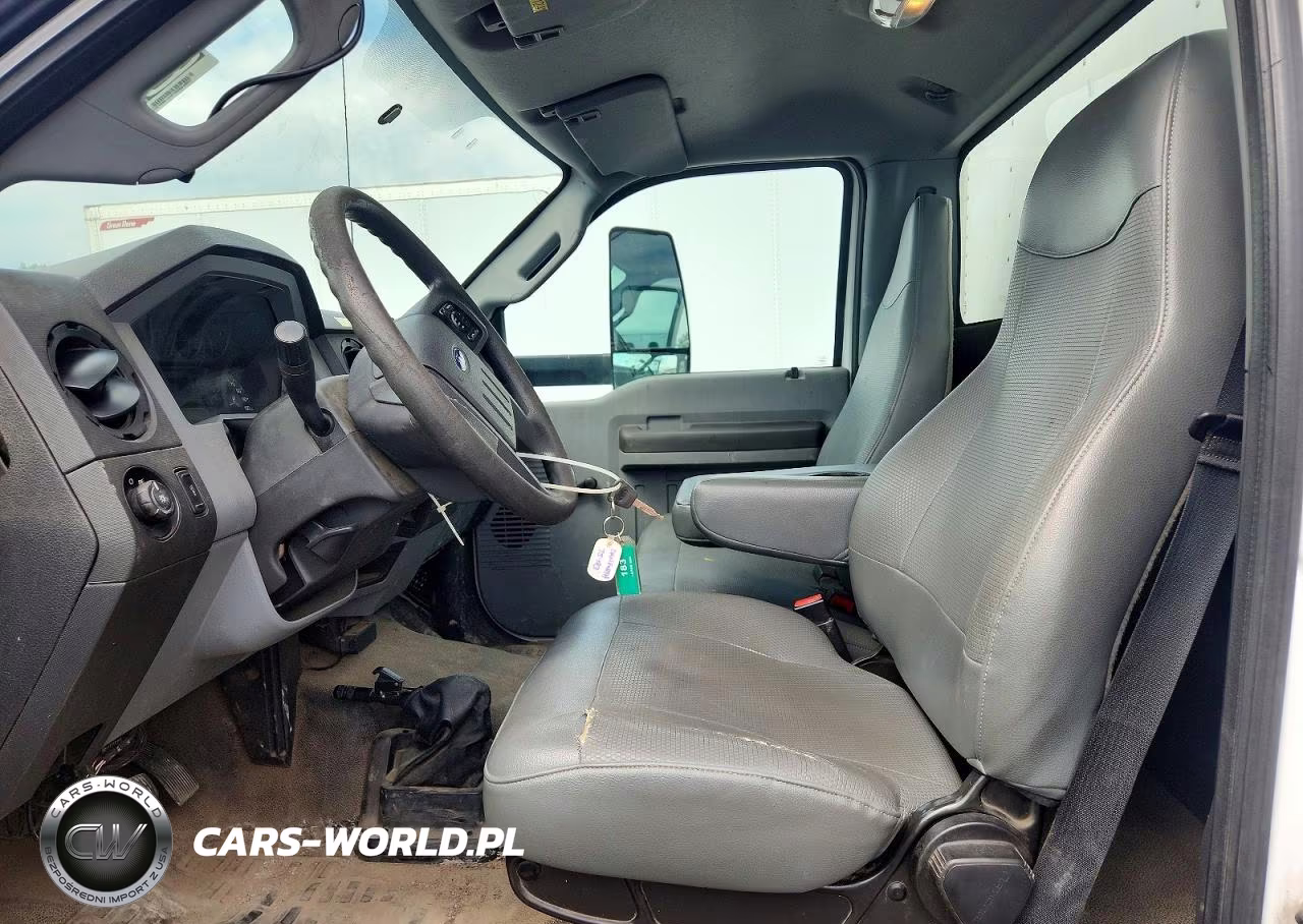 2017 Ford F650 Super Duty Box Truck VIN:1FDNF6AY8HDB09589 - 7