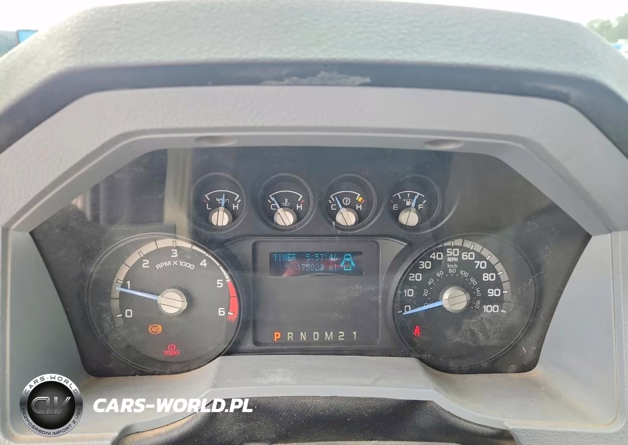 2017 Ford F650 Super Duty Box Truck VIN:1FDNF6AY8HDB09589 - 9