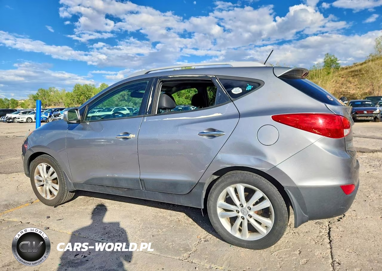 2011 Hyundai Tucson VIN:KM8JU3AC5BU203072 - 2