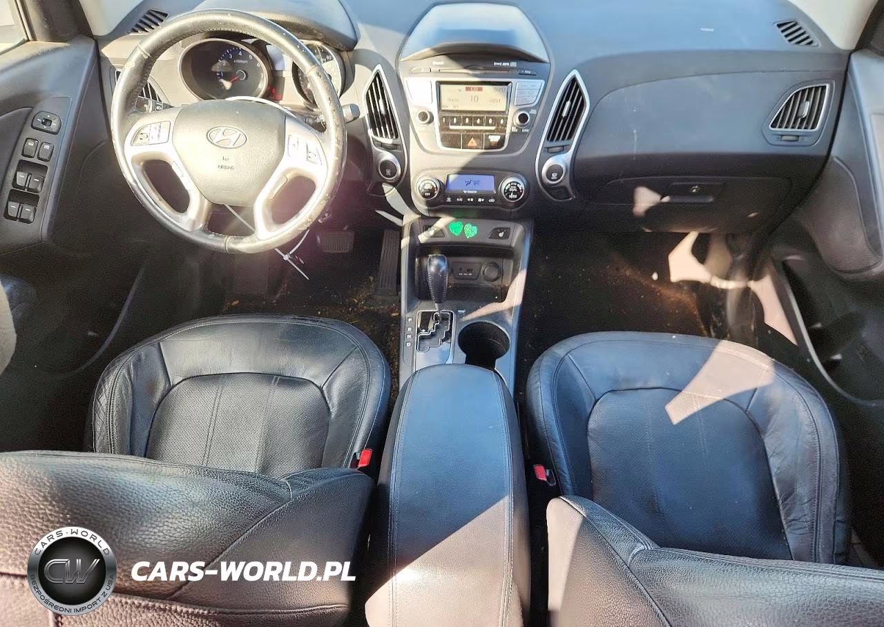 2011 Hyundai Tucson VIN:KM8JU3AC5BU203072 - 8