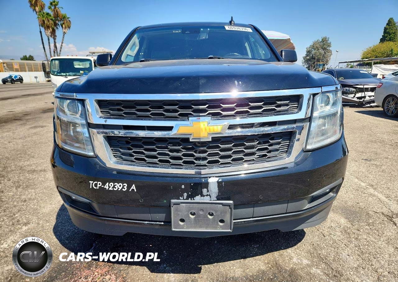 2018 Chevrolet Suburban C1500 Lt VIN:1GNSCHKC1JR284510 - 5
