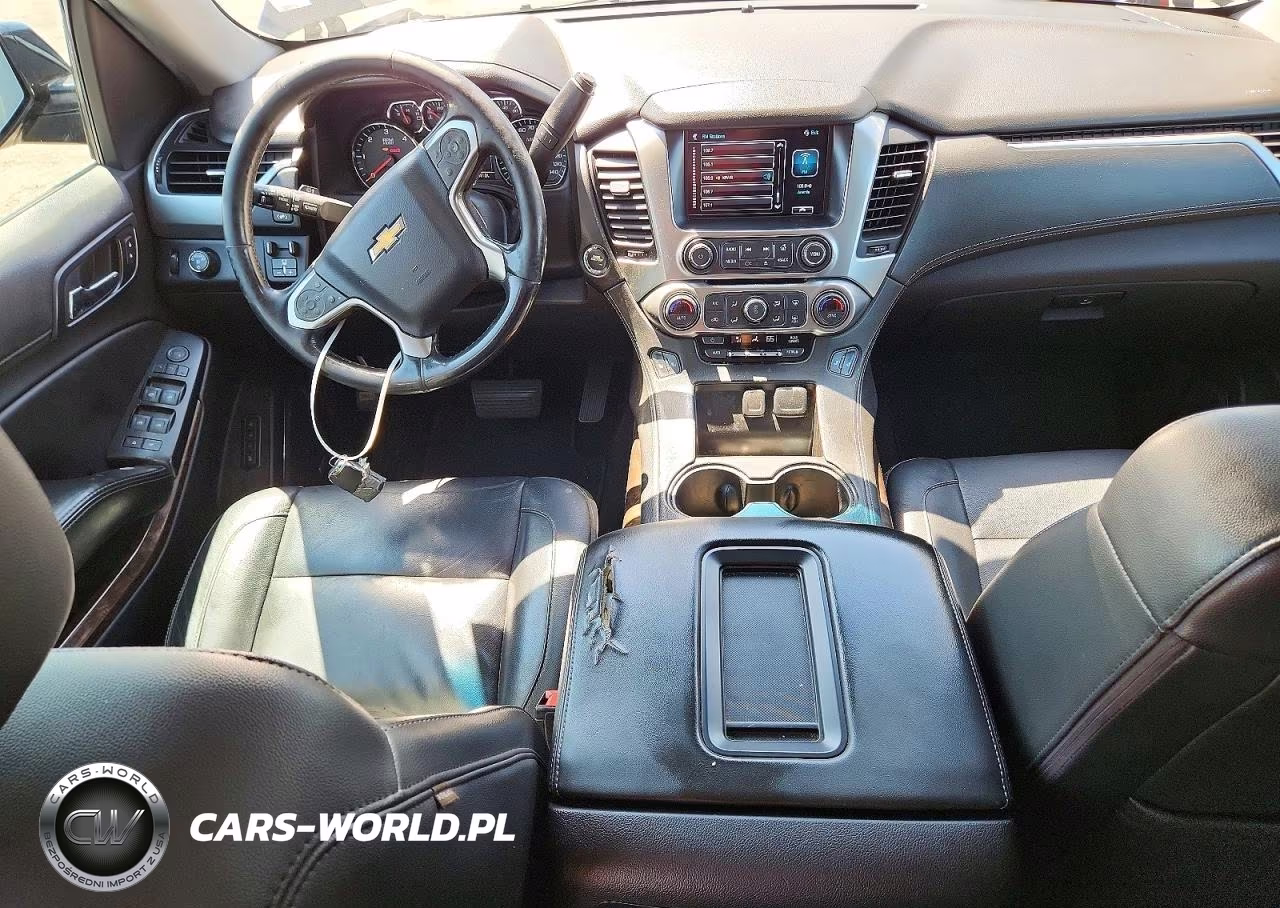 2018 Chevrolet Suburban C1500 Lt VIN:1GNSCHKC1JR284510 - 8