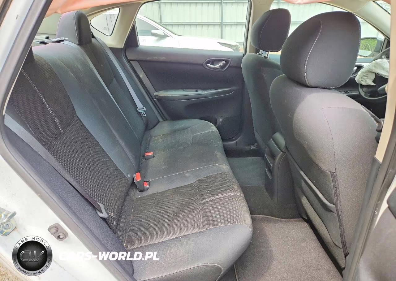 2017 Nissan Sentra S VIN:3N1AB7AP7HY231761 - 10