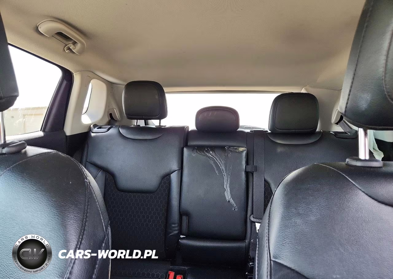 2021 Jeep Compass Latitude VIN:3C4NJCBB8MT523245 - 10