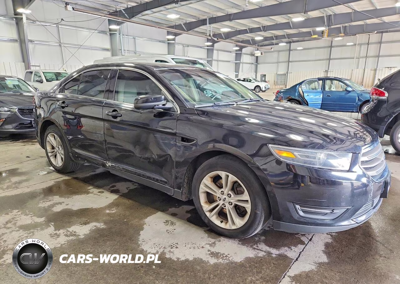 2016 Ford Taurus Sel VIN:1FAHP2H83GG110536 - 4