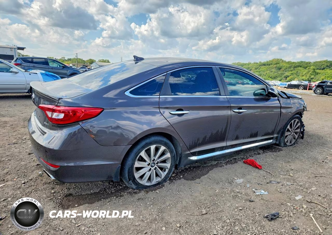 2017 Hyundai Sonata Sport VIN:5NPE34AF8HH528892 - 3