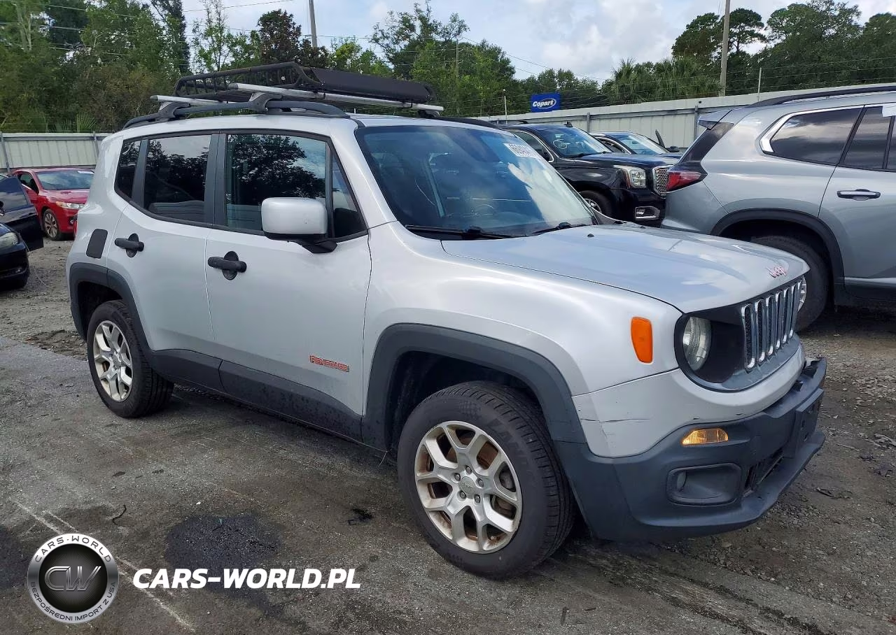 2017 Jeep Renegade Latitude VIN:ZACCJBBB1HPE86375 - 4