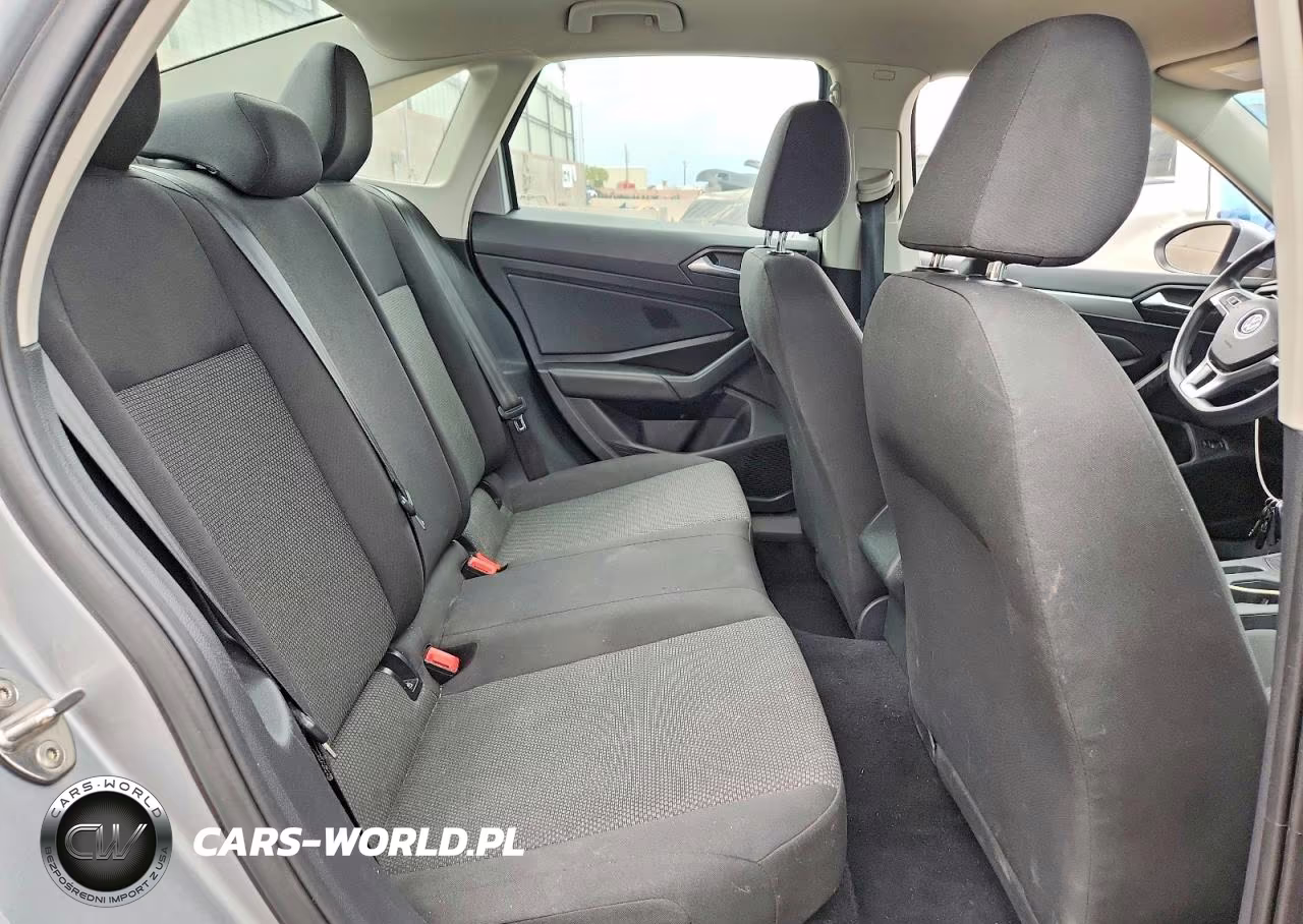 2019 Volkswagen Jetta S VIN:3VWC57BU5KM225292 - 10