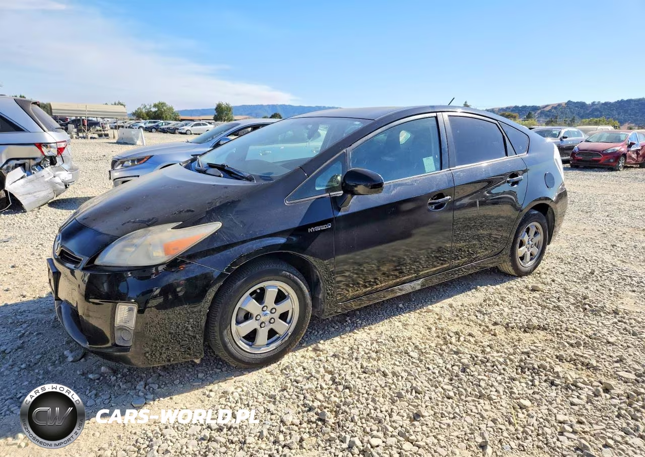 2011 Toyota Prius Two VIN:JTDKN3DU1B0284119 - 1