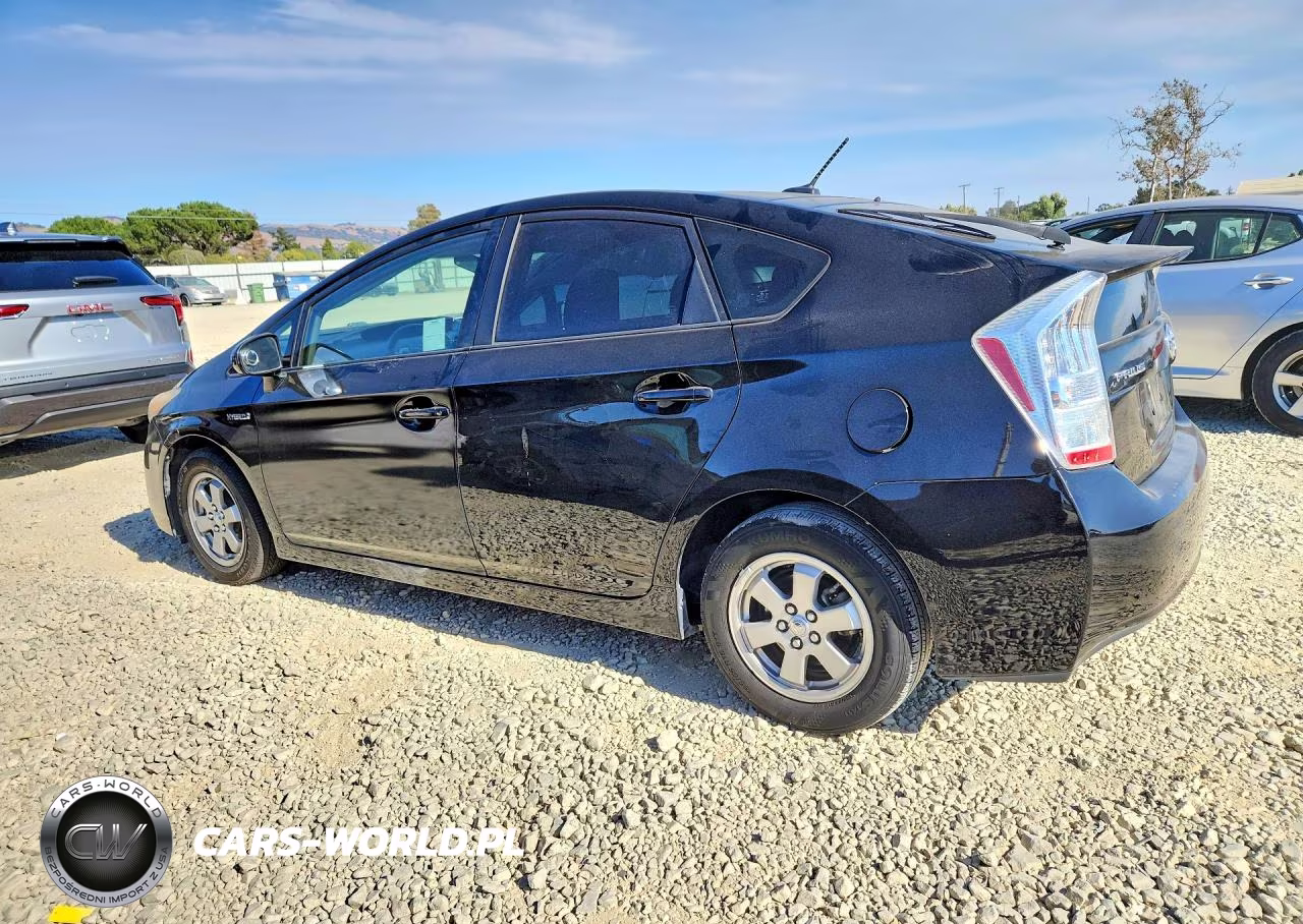 2011 Toyota Prius Two VIN:JTDKN3DU1B0284119 - 2