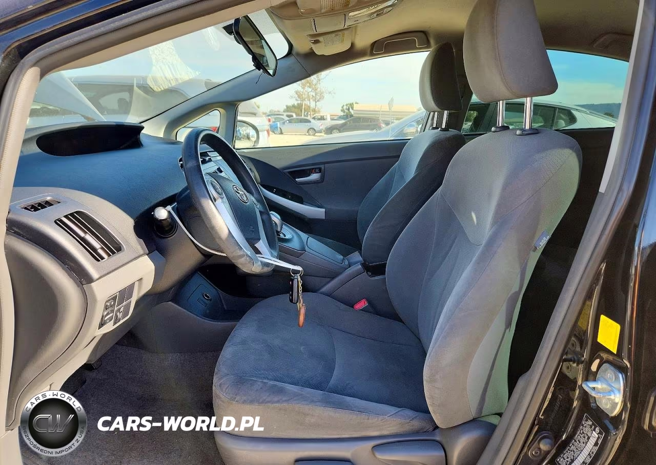 2011 Toyota Prius Two VIN:JTDKN3DU1B0284119 - 7