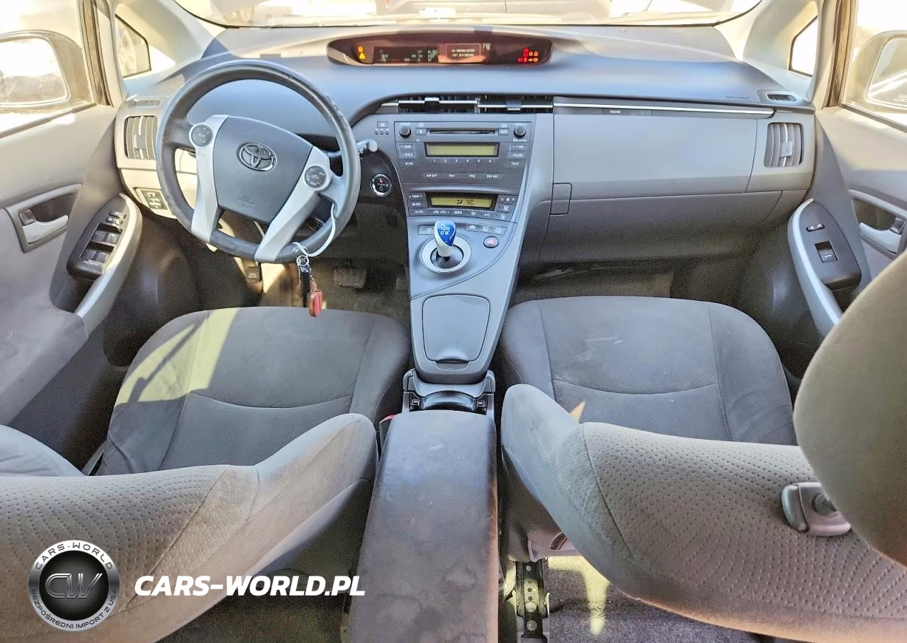 2011 Toyota Prius Two VIN:JTDKN3DU1B0284119 - 8