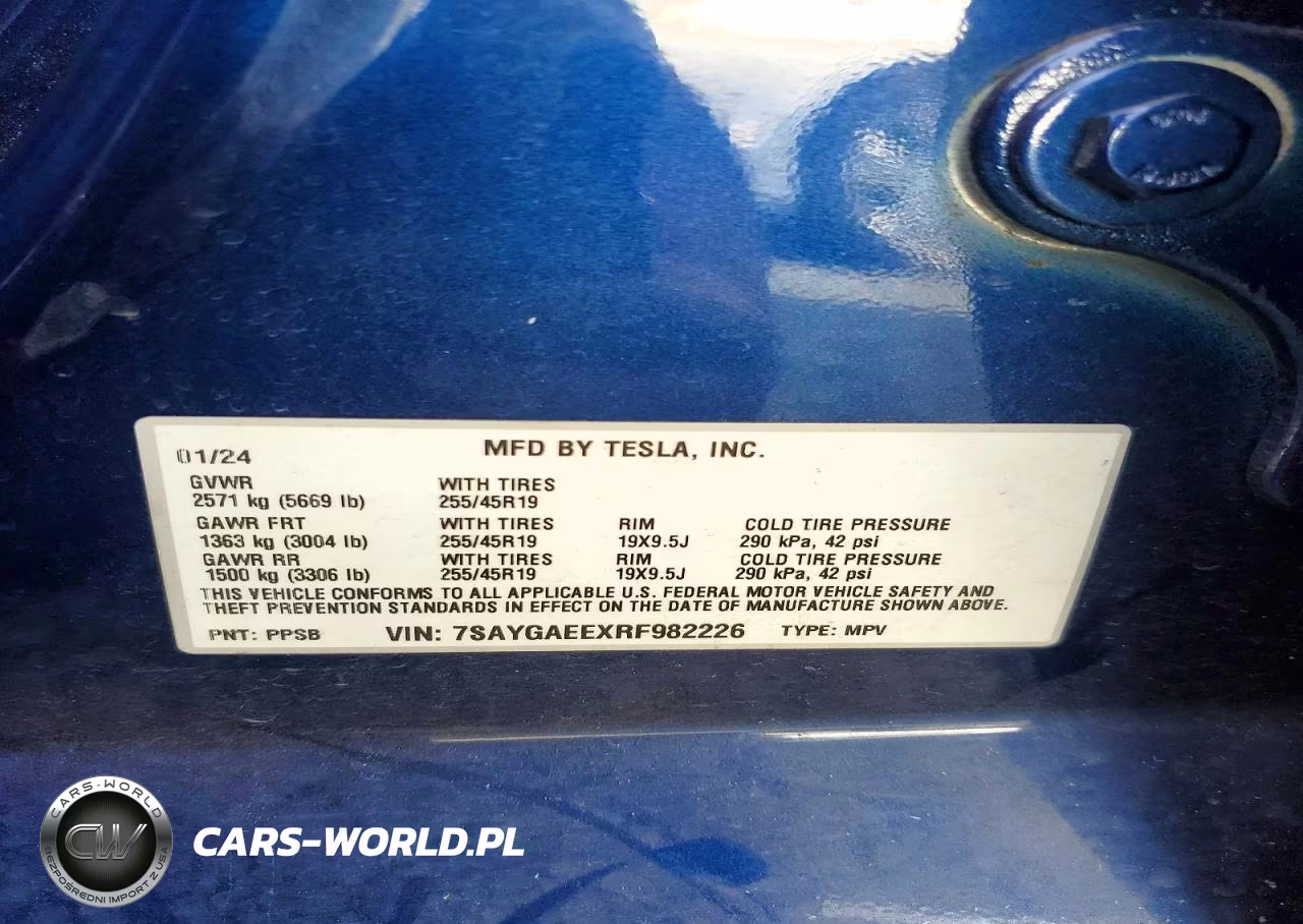 2024 Tesla Model Y VIN:7SAYGAEEXRF982226 - 13