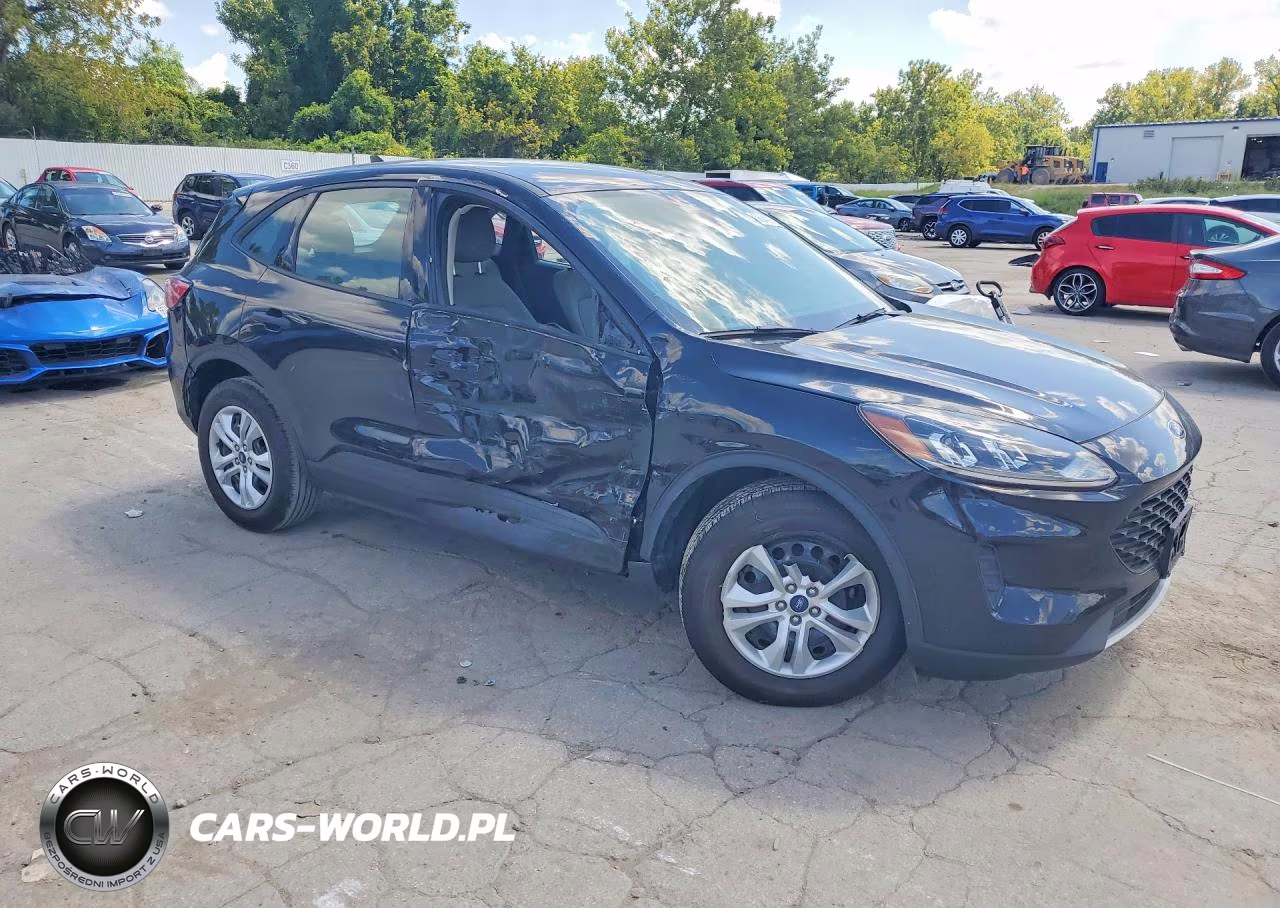 2020 Ford Escape S VIN:1FMCU0F62LUC20603 - 4