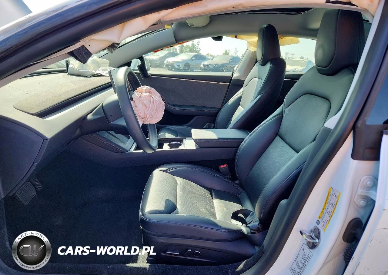 2025 Tesla Model 3 VIN:5YJ3E1EA1SF881642 - 7