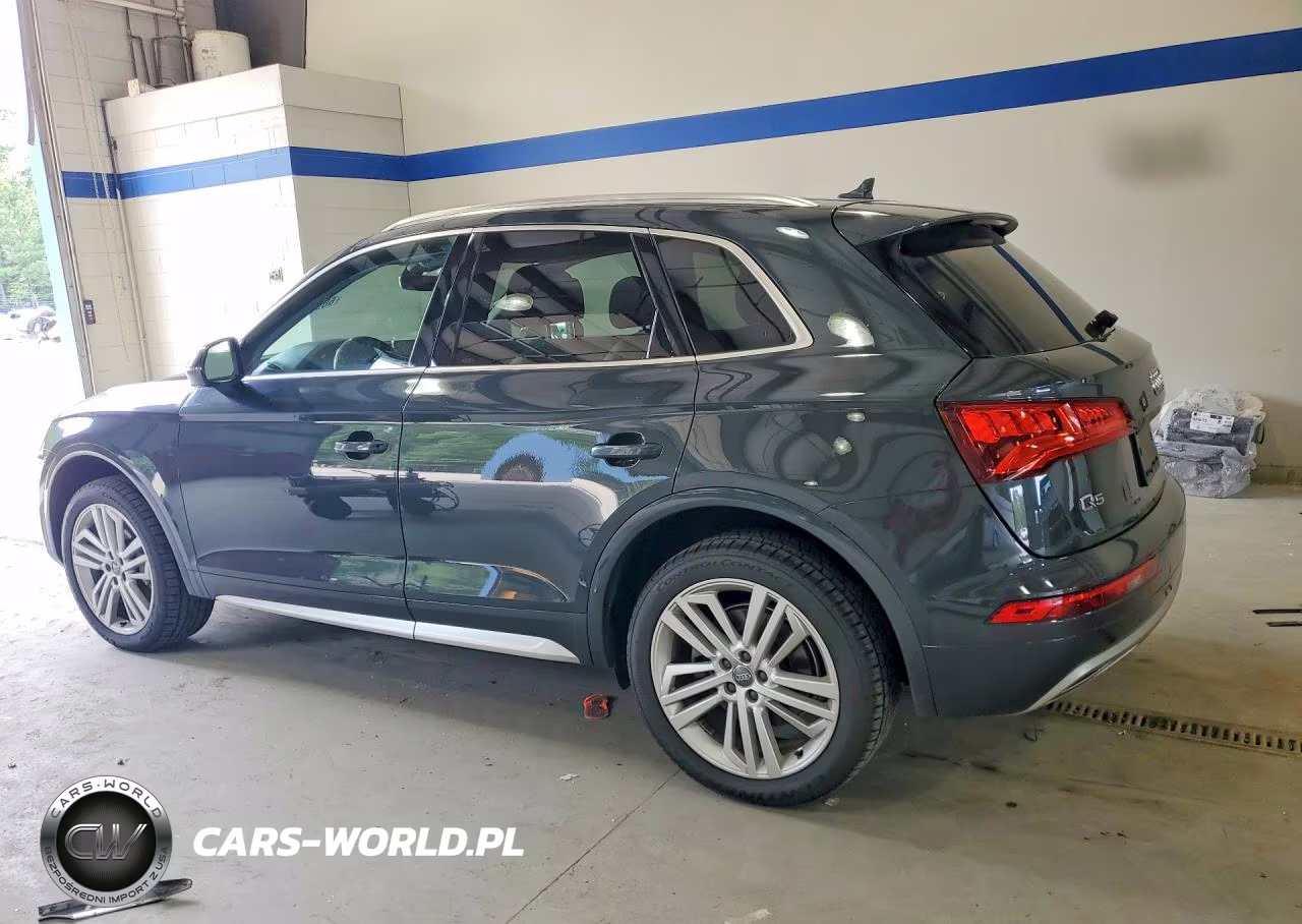 2018 Audi Q5 Premium Plus VIN:WA1BNAFY9J2008921 - 2