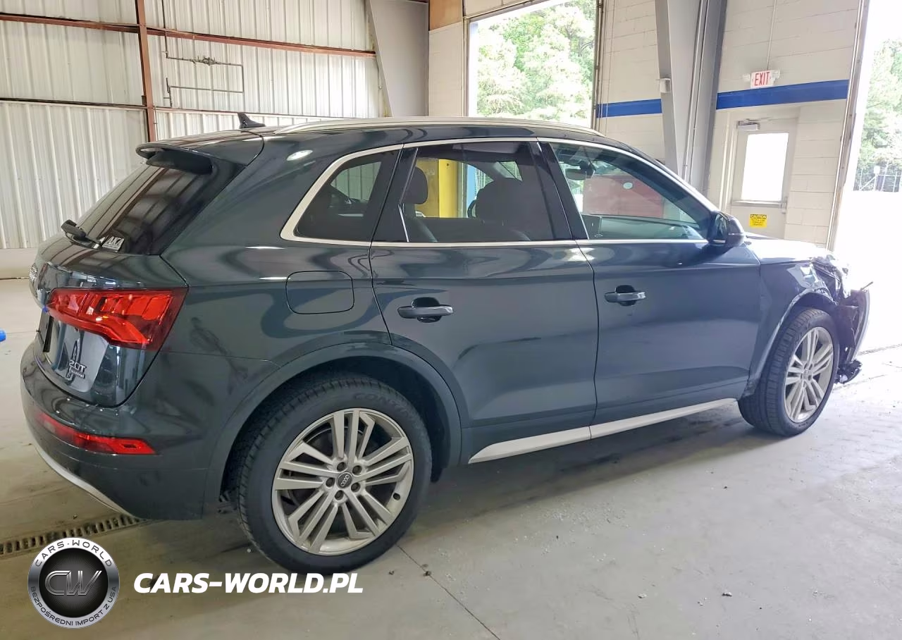 2018 Audi Q5 Premium Plus VIN:WA1BNAFY9J2008921 - 3