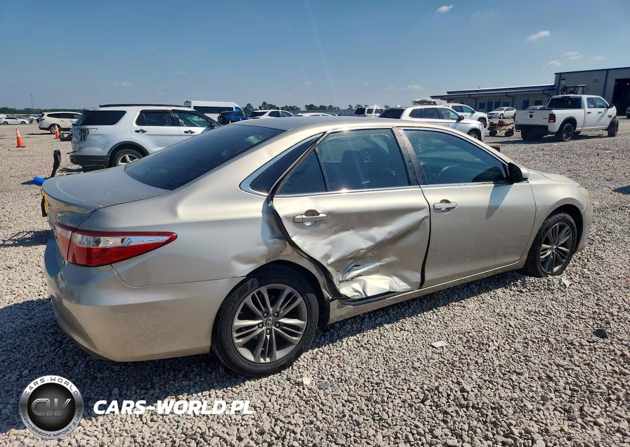 2015 Toyota Camry Se VIN:4T1BF1FK6FU976870 - 3