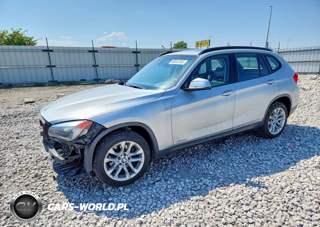 2015 BMW X1 xDrive28I VIN:WBAVL1C50FVY41593 - 1