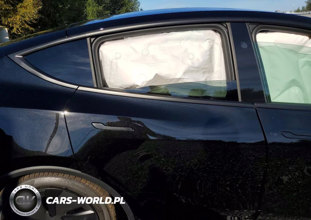 2026 Tesla Model Y VIN:7SAYGDEE1TA719001 - 11