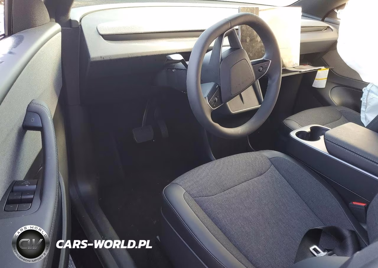 2026 Tesla Model Y VIN:7SAYGDEE1TA719001 - 8