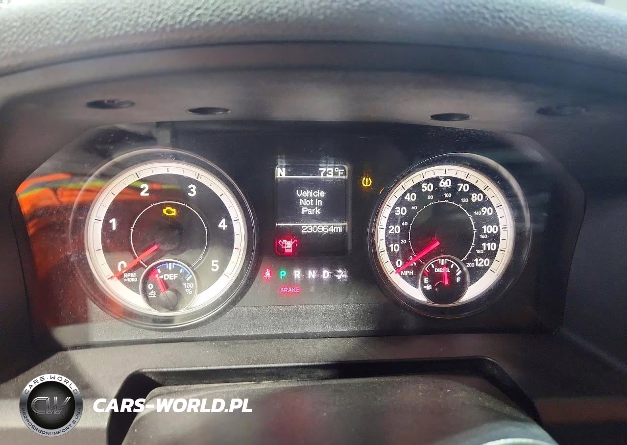 2015 Ram 1500 Tradesman VIN:1C6RR7KMXFS586944 - 9