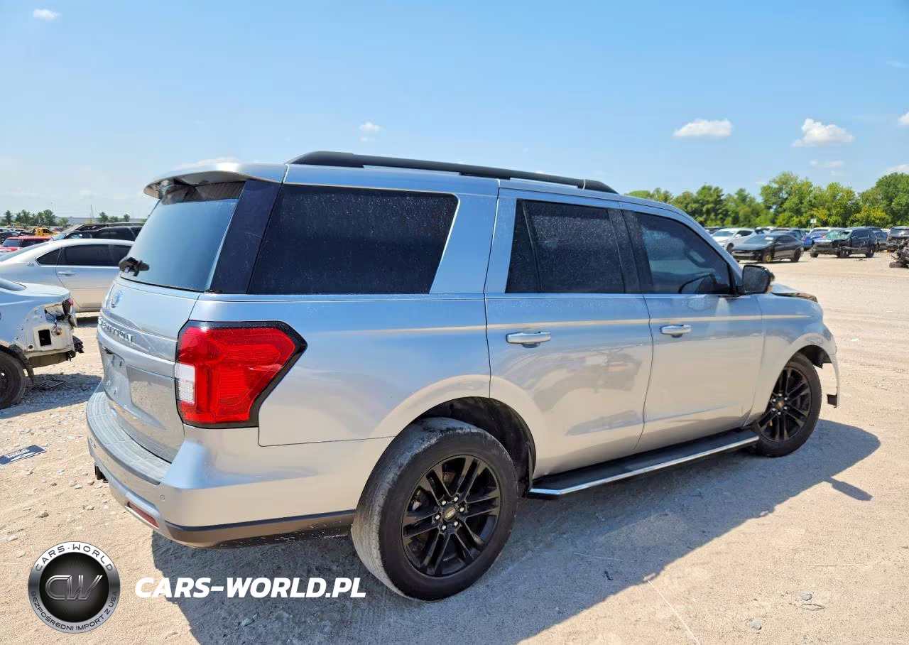 2022 Ford Expedition Xlt VIN:1FMJU1HT4NEA45686 - 3