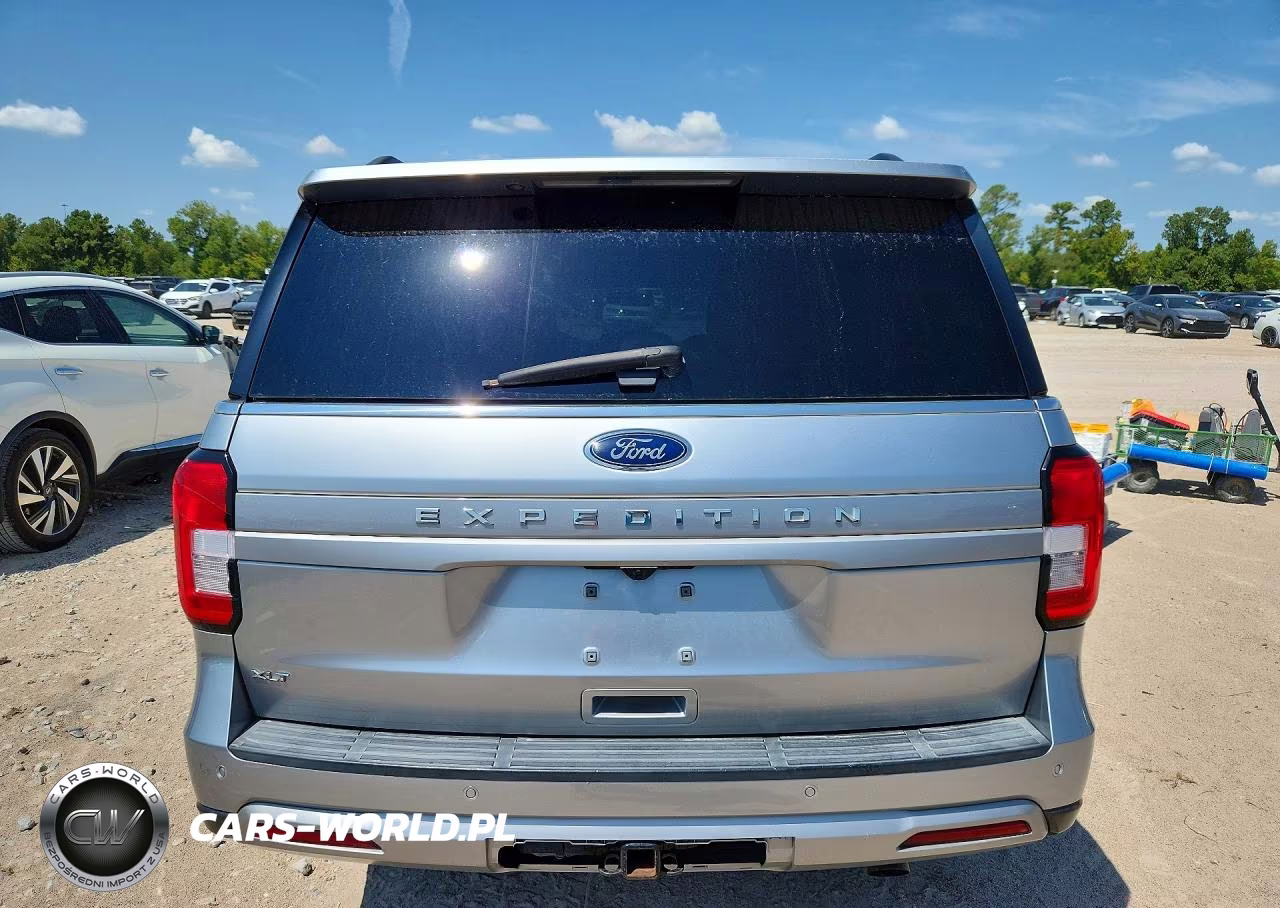 2022 Ford Expedition Xlt VIN:1FMJU1HT4NEA45686 - 6