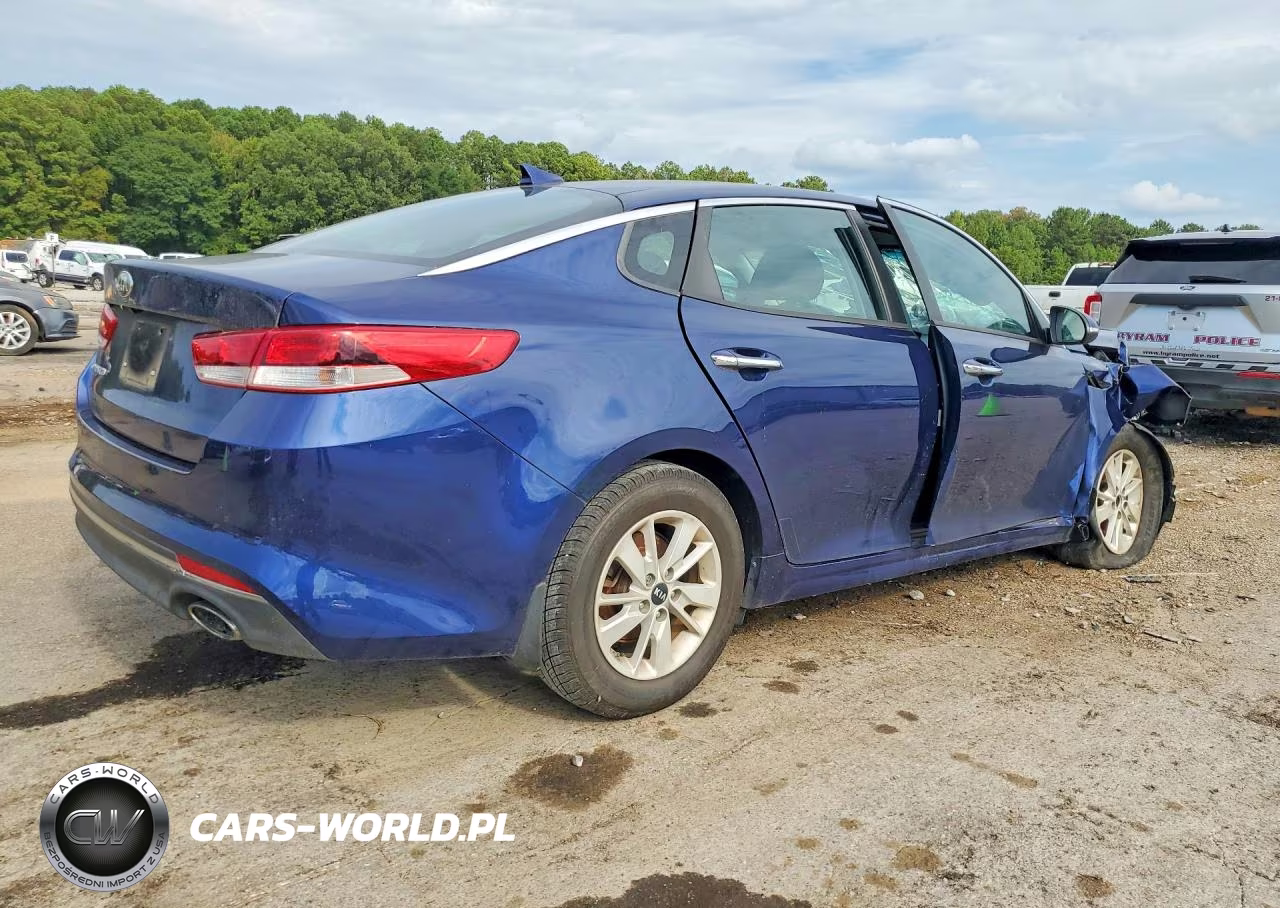 2017 Kia Optima Lx VIN:5XXGT4L30HG177581 - 3