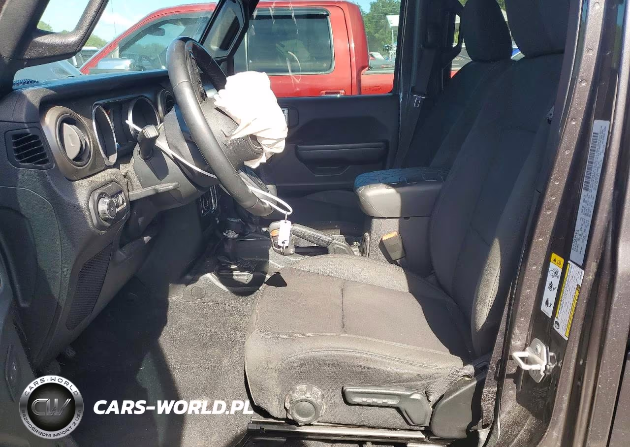 2018 Jeep Wrangler Unlimited Sport VIN:1C4HJXDG3JW133950 - 7