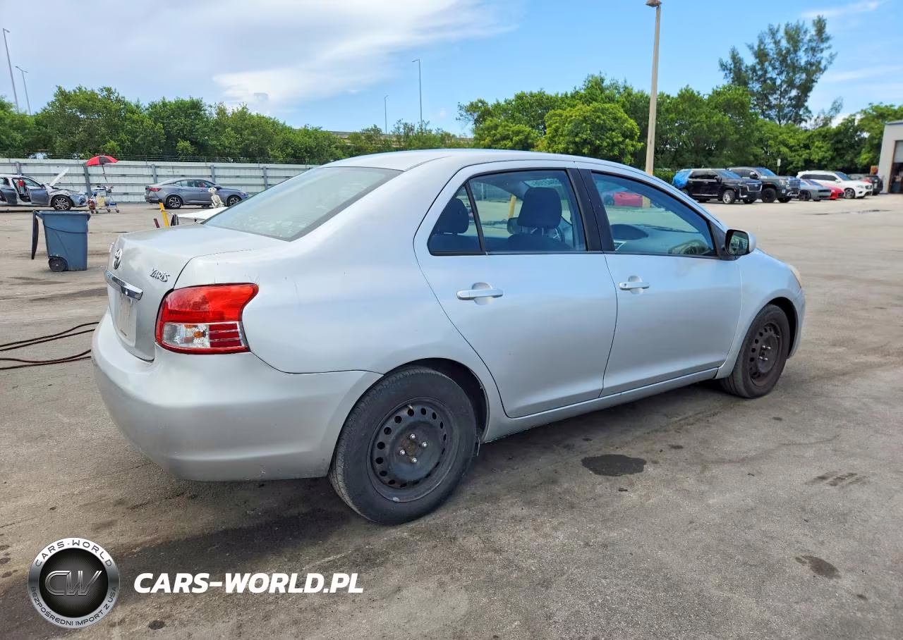 2009 Toyota Yaris Base VIN:JTDBT903794056375 - 3