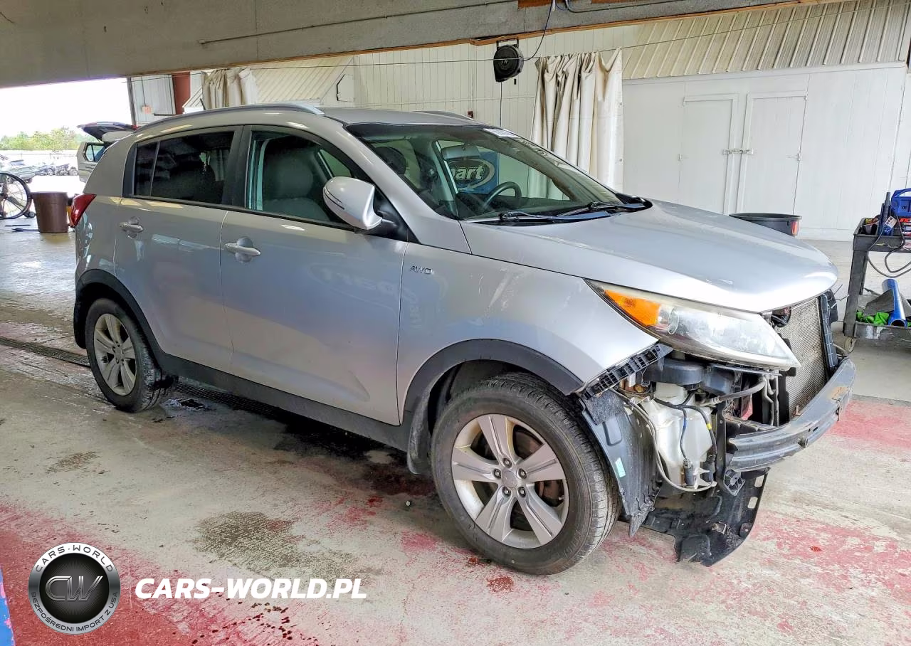 2013 Kia Sportage Lx VIN:KNDPBCA29D7387834 - 4
