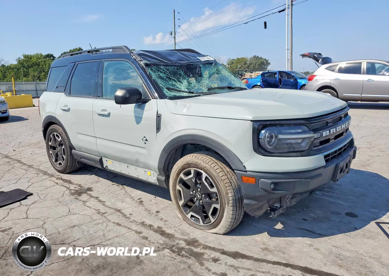 2021 Ford Bronco Sport Outer Banks VIN:3FMCR9C67MRB12710 - 4