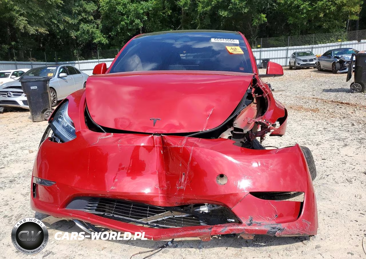 2023 Tesla Model Y VIN:7SAYGDEE0PA155251 - 5